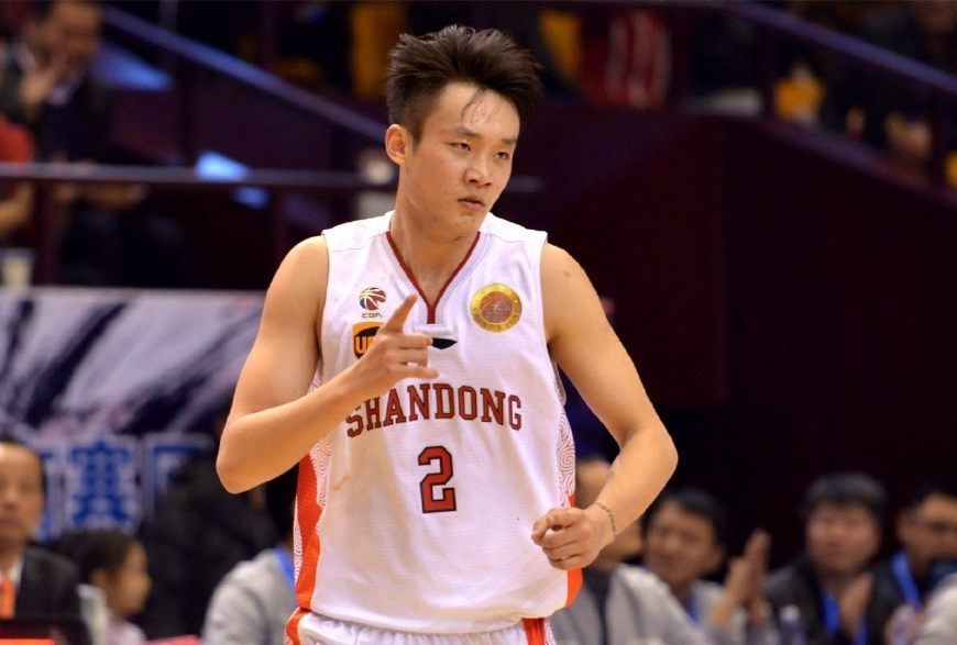  雷恩中场核心伤愈复出即送助攻  