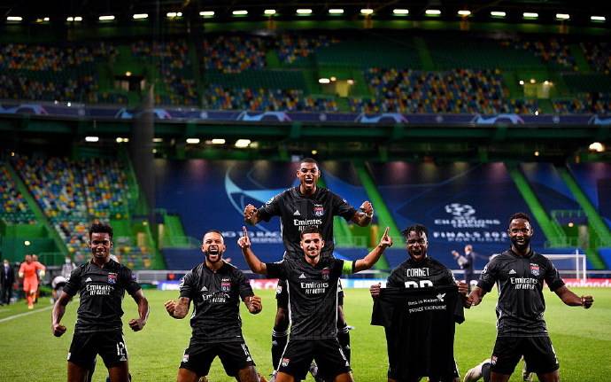  里昂队长染红离场，十人应战不敌黑马昂热  