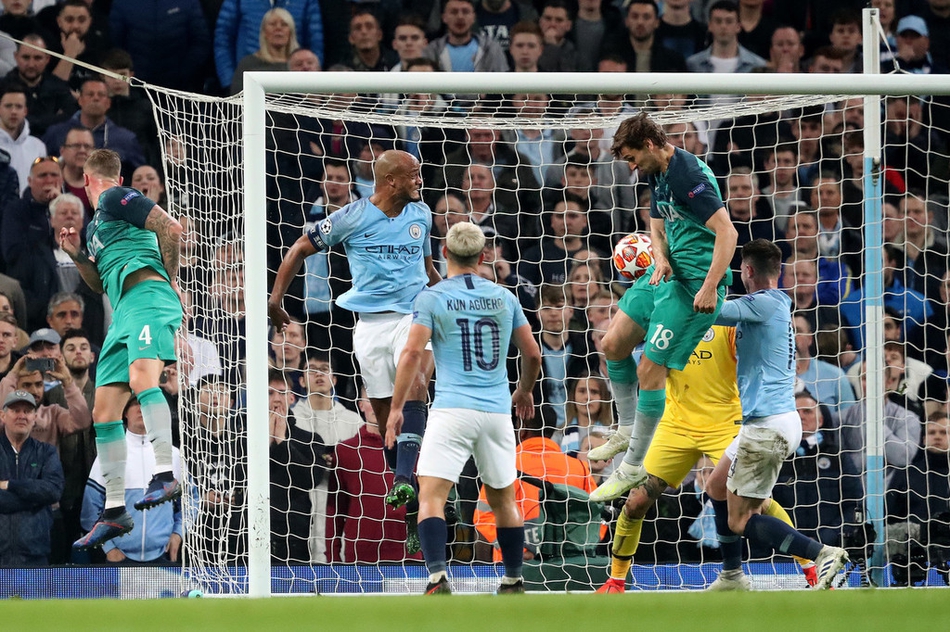  孙兴慜独中两元救主,热刺保留争四希望